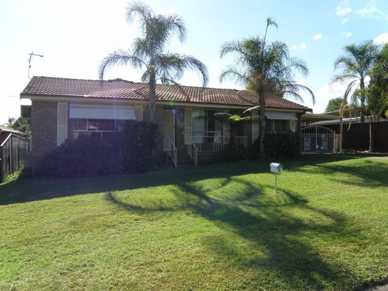 22 Gandell Crescent, South Penrith NSW 2750