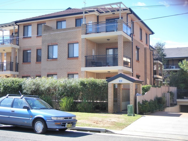 3/10-12 Regentville Road, Penrith NSW 2750