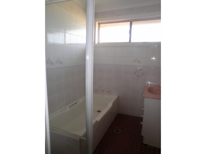 56 Polo Road, Rossmore NSW 2557