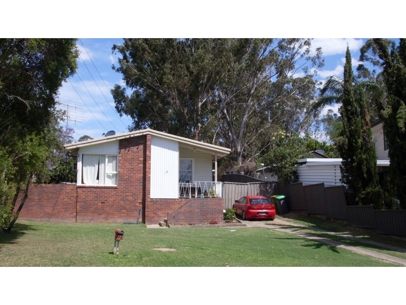 13 Cudgee Road, Penrith NSW 2750