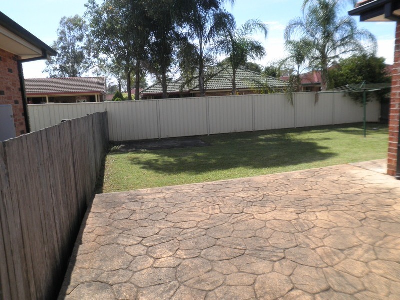 104 Sunflower Drive, Claremont Meadows NSW 2747