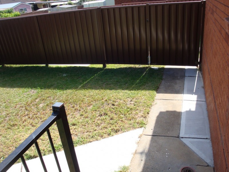 33 Carinda Dr, South Penrith NSW 2750