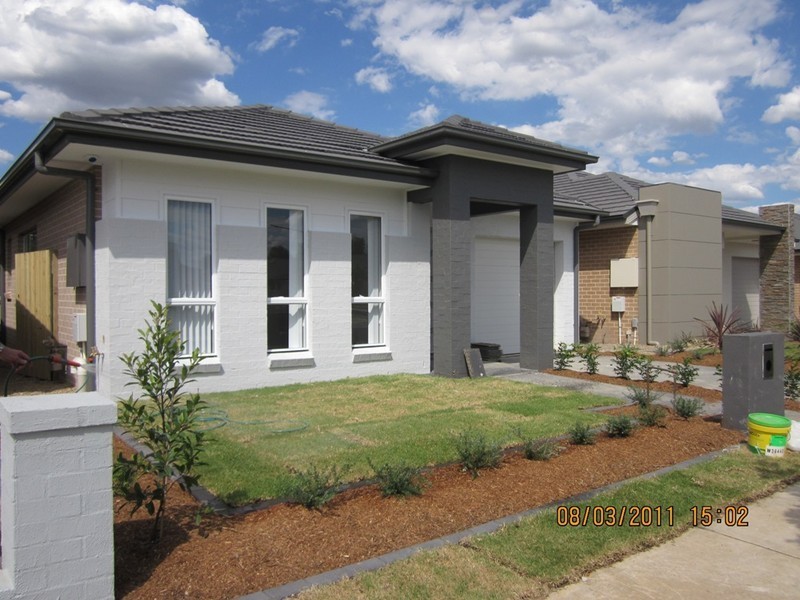 15 Sanderling Crescent, Cranebrook NSW 2749