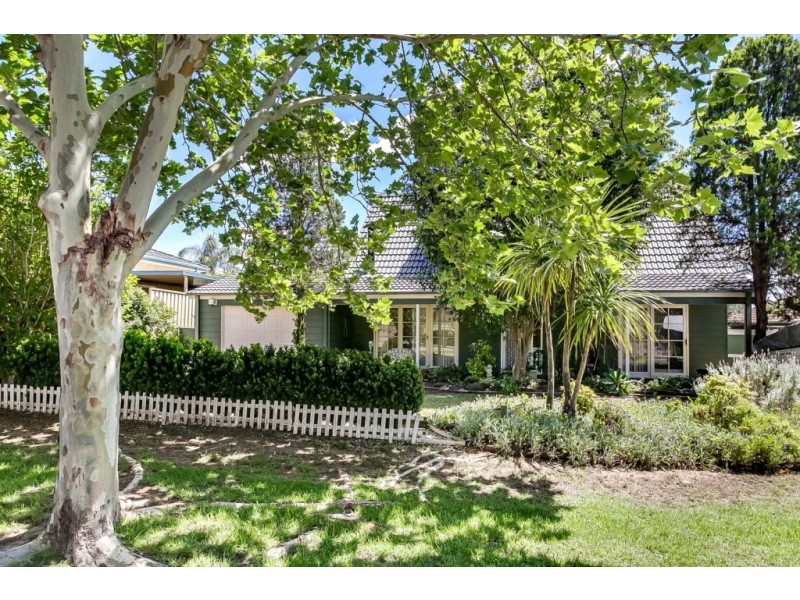 10 Peppermint Crescent, Kingswood NSW 2747