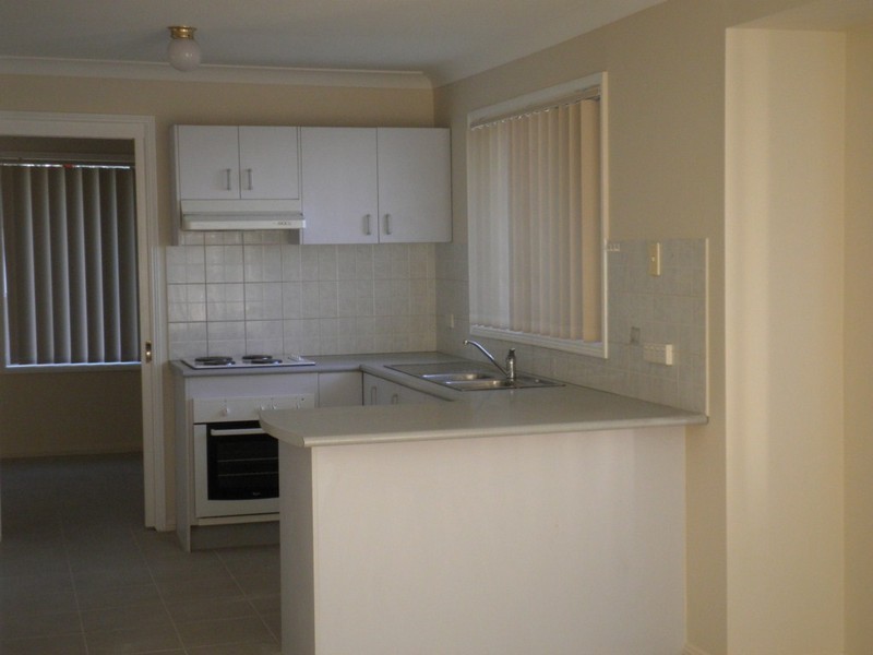 4a Yarra Place, Glenmore Park NSW 2745