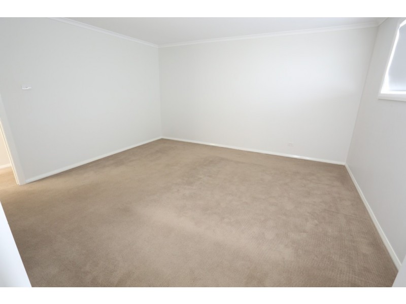 28 Empire Cct, Penrith NSW 2750