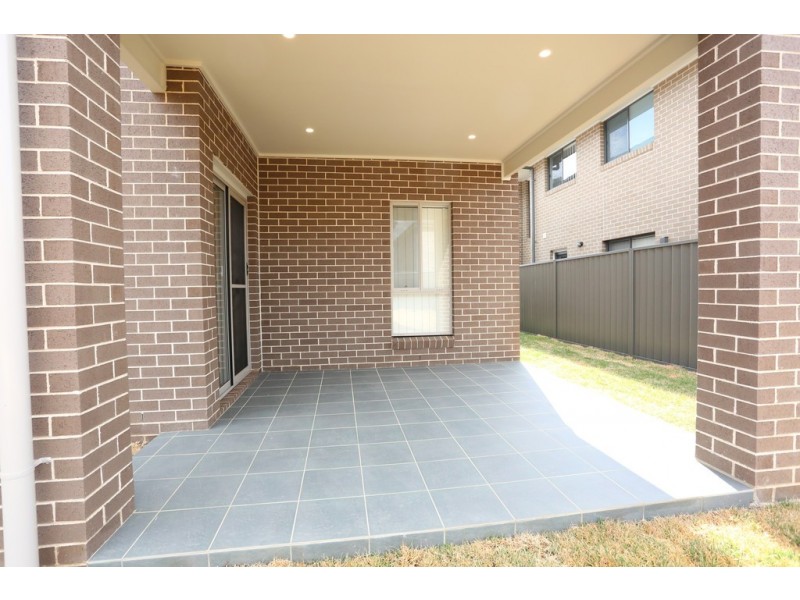 28 Abacus Parade, Werrington NSW 2747