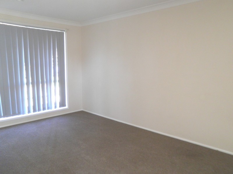 7 Sunflower Drive, Claremont Meadows NSW 2747