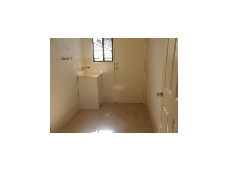 2/91 Hindmarsh Street, Cranebrook NSW 2749