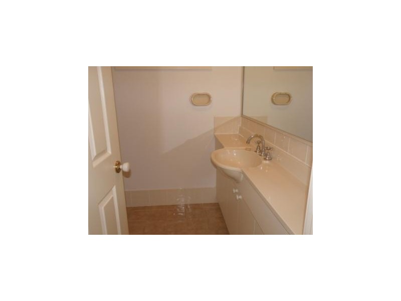 2/91 Hindmarsh Street, Cranebrook NSW 2749