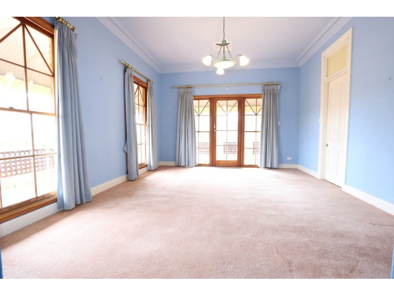 26 Cross Road, Orchard Hills NSW 2748