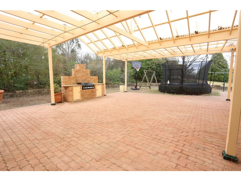 26 Cross Road, Orchard Hills NSW 2748