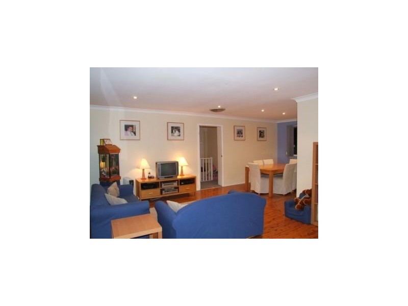 27 Darri Avenue, South Penrith NSW 2750