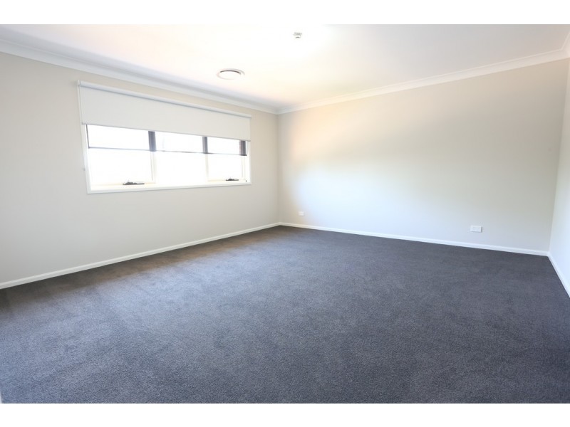 26 Upton Street, South Penrith NSW 2750