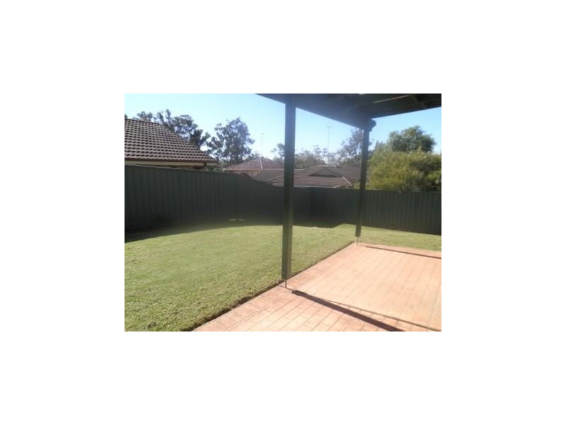 13 Regentville Road, Glenmore Park NSW 2745