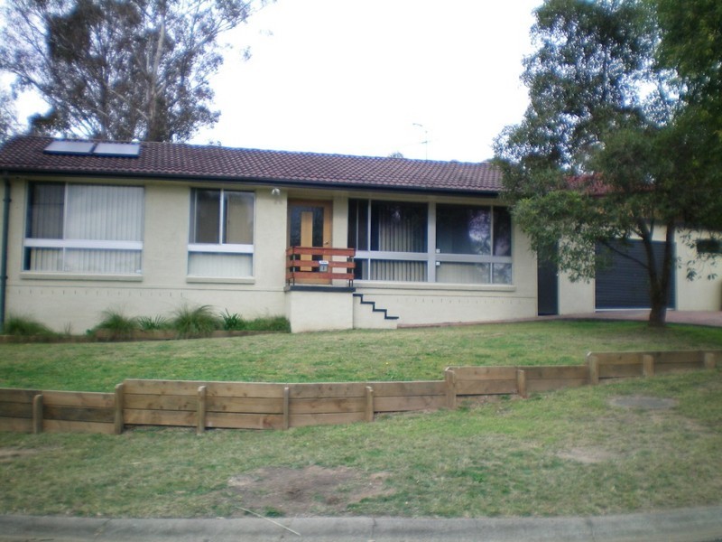 2 Hyton Place, Cranebrook NSW 2749