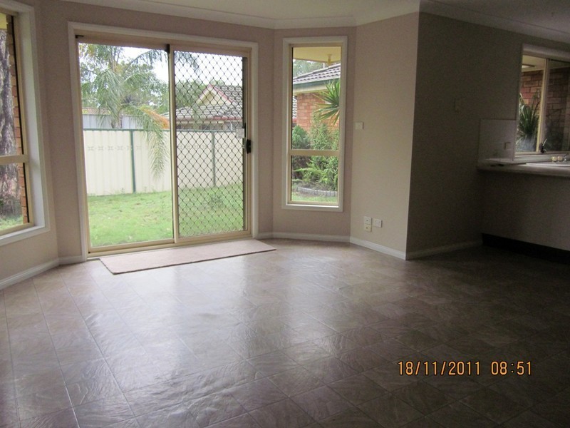 1 Barrett Place, Cranebrook NSW 2749