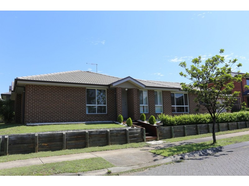 11 Silverwood Way, Claremont Meadows NSW 2747