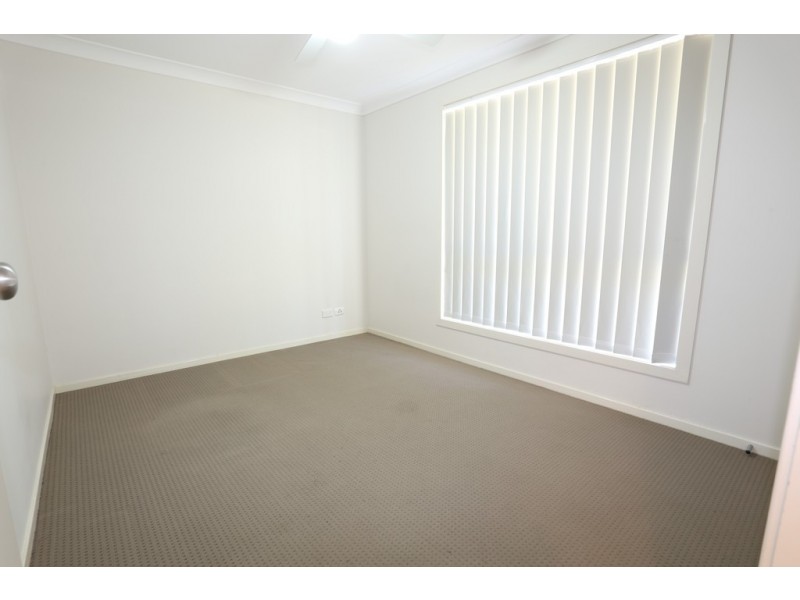 11 Silverwood Way, Claremont Meadows NSW 2747