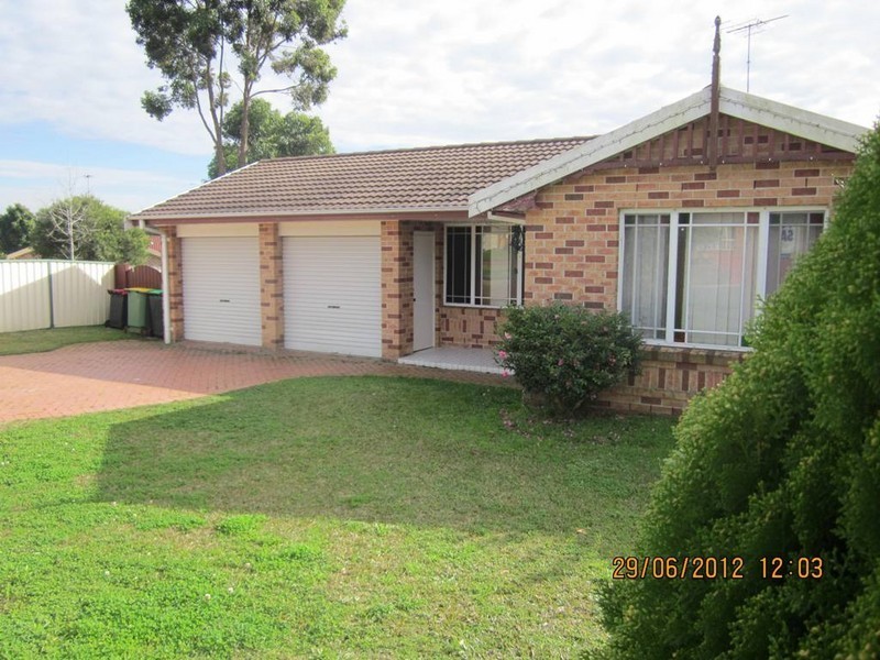 4 Ottowa Close, Cranebrook NSW 2749
