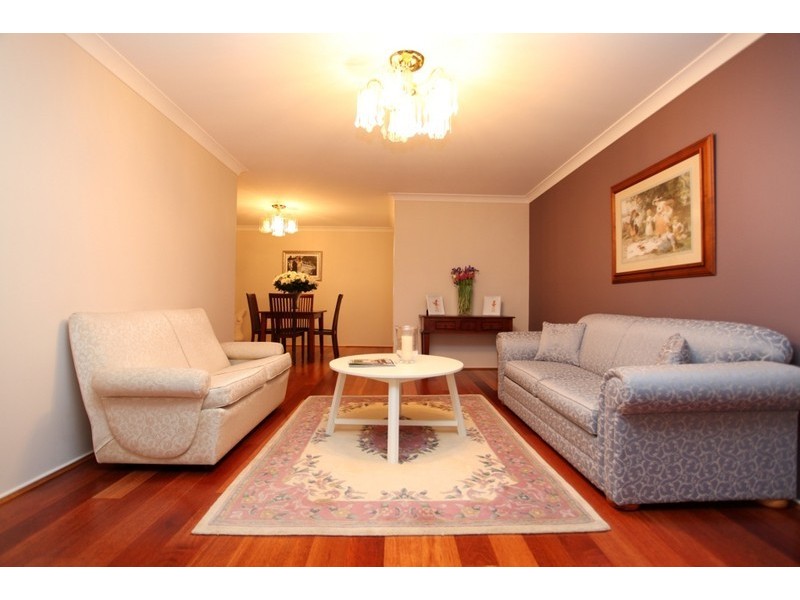 6 Buyu Road, Glenmore Park NSW 2745