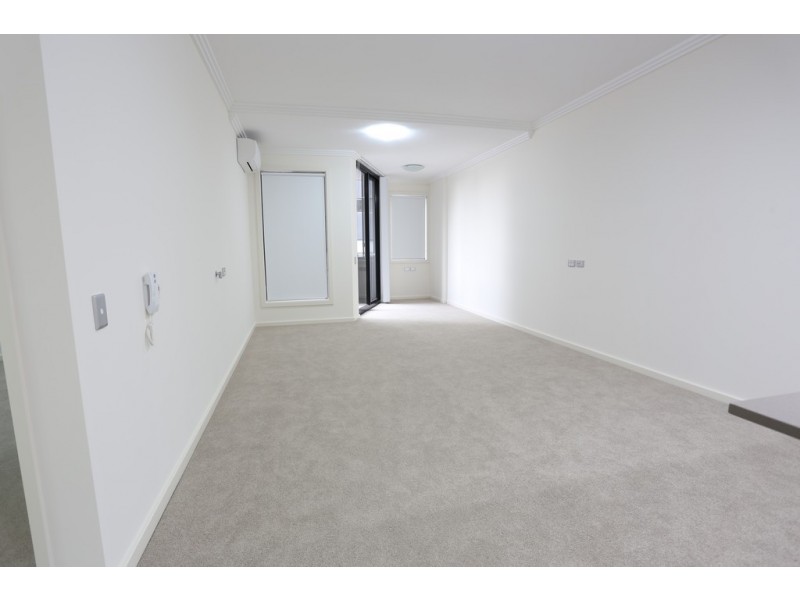 D203/48-56 Derby St, Penrith NSW 2750