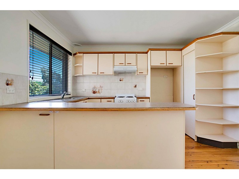 37 Rugby Street, Cambridge Park NSW 2747