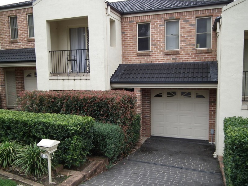 2/35 Thurston Street, Penrith NSW 2750