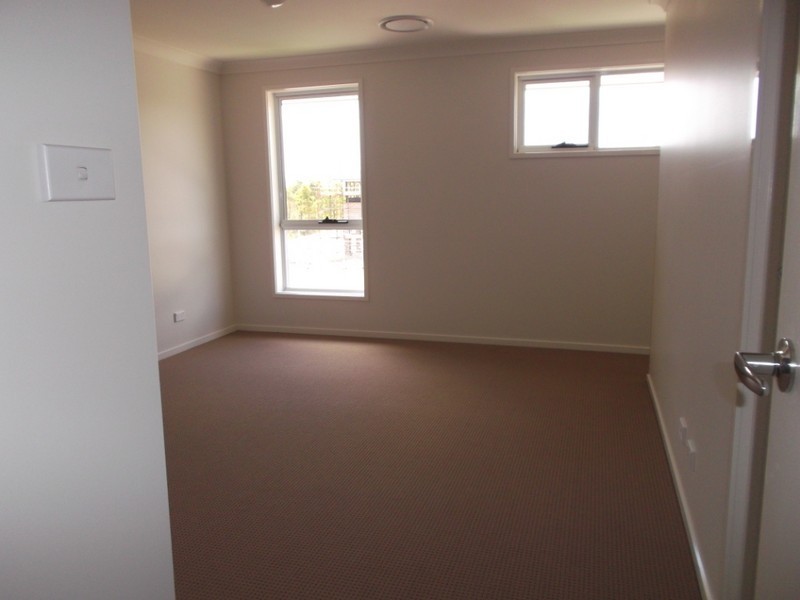 5 Shellbourne Circuit, Cranebrook NSW 2749