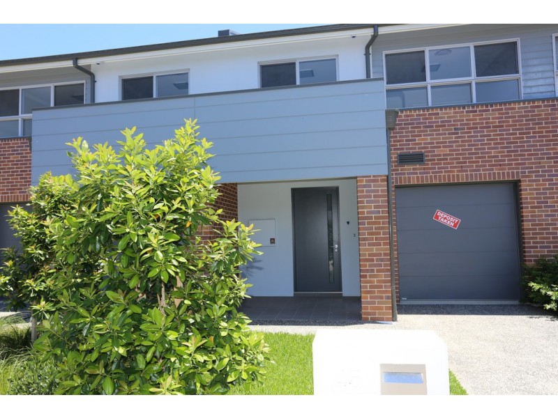 45/113 Bradley Street Mulgoa Rise, Glenmore Park NSW 2745