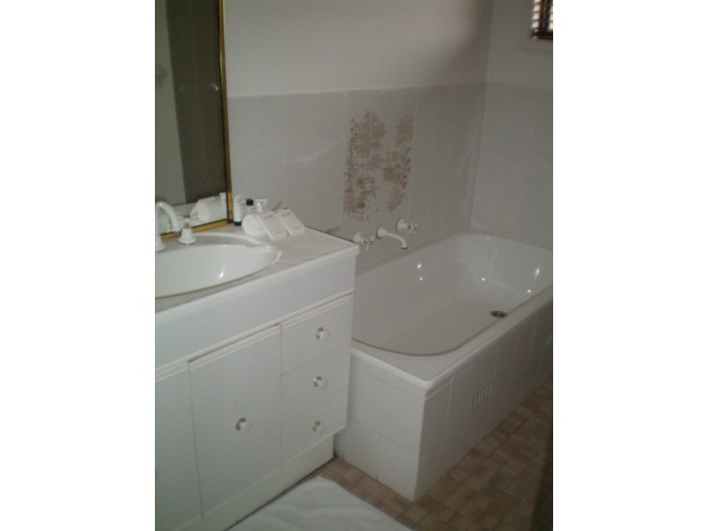 1 Callisto Drive, Cranebrook NSW 2749