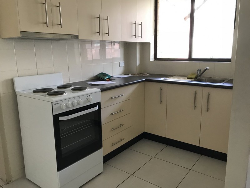 2/7 Santley Crescent, Kingswood NSW 2747