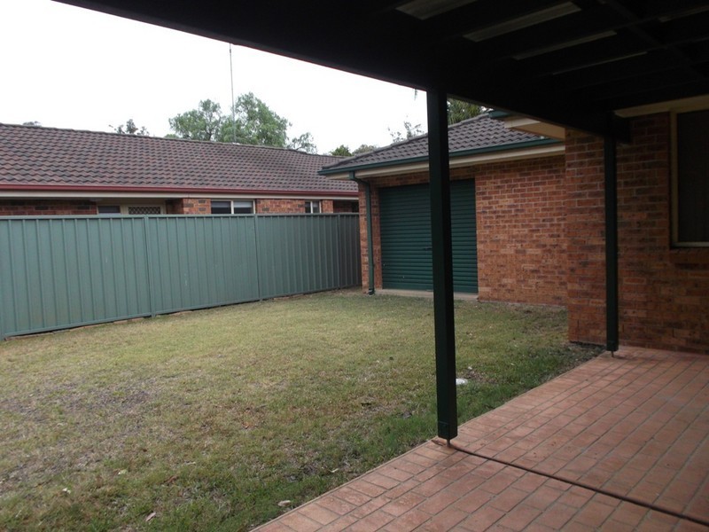 9 MacKenzie Avenue, Glenmore Park NSW 2745