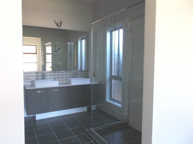 40 Tall Trees Drive, Glenmore Park NSW 2745