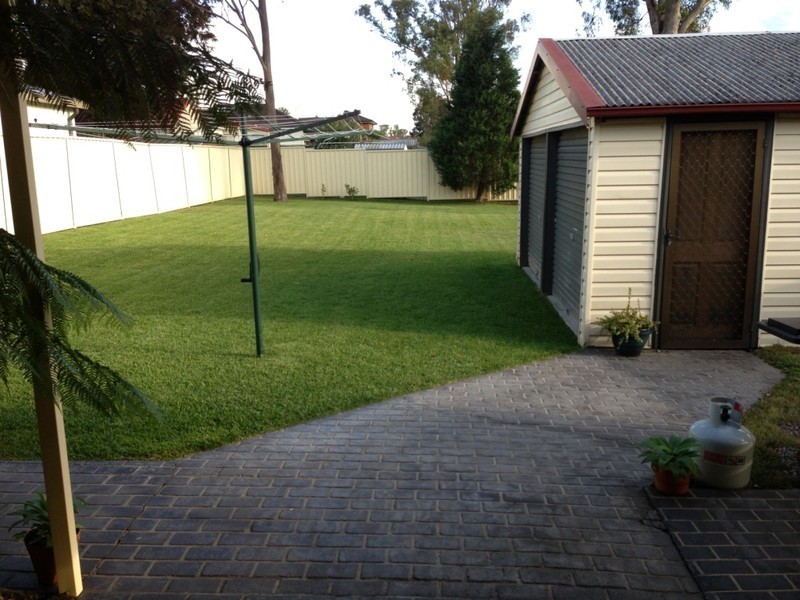 80 Oxford Street, Cambridge Park NSW 2747