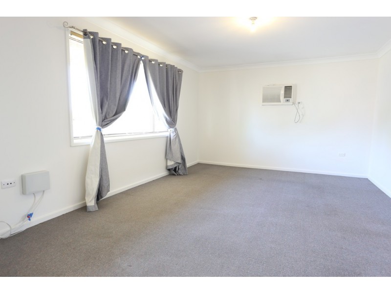 22 Carinda Dr, South Penrith NSW 2750