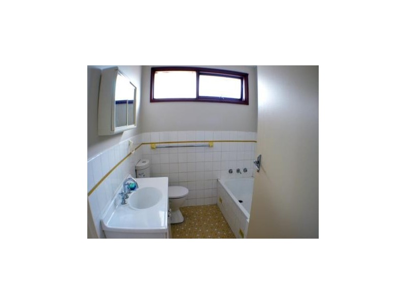 28 Cambridge Street, Cambridge Park NSW 2747