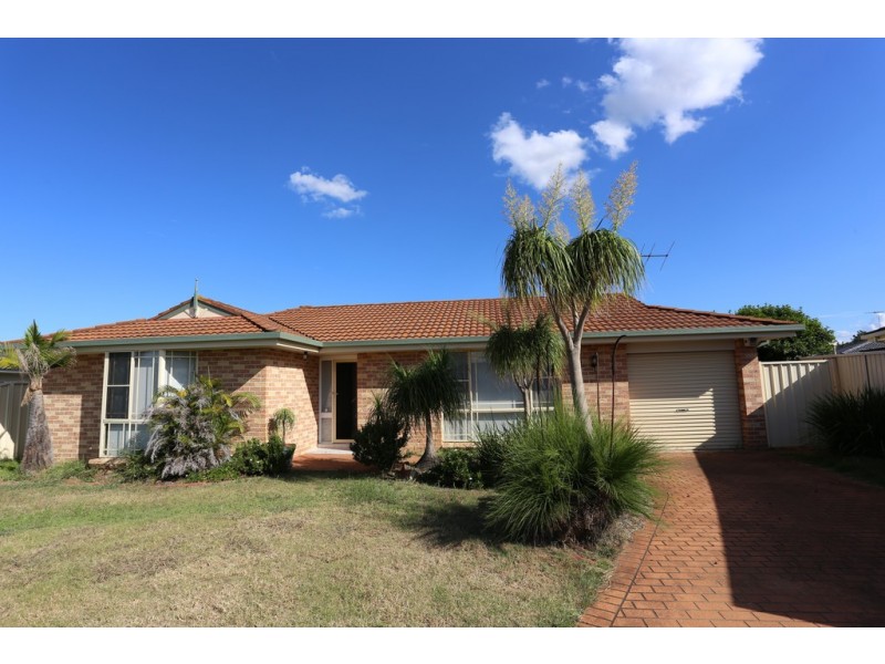 12 Chopin Crescent, Claremont Meadows NSW 2747