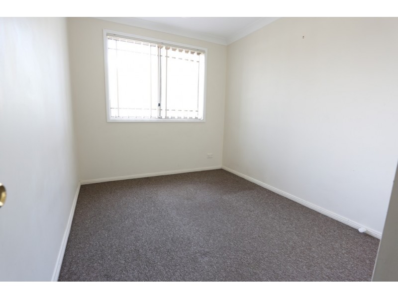 4A YARRA PLACE, Glenmore Park NSW 2745