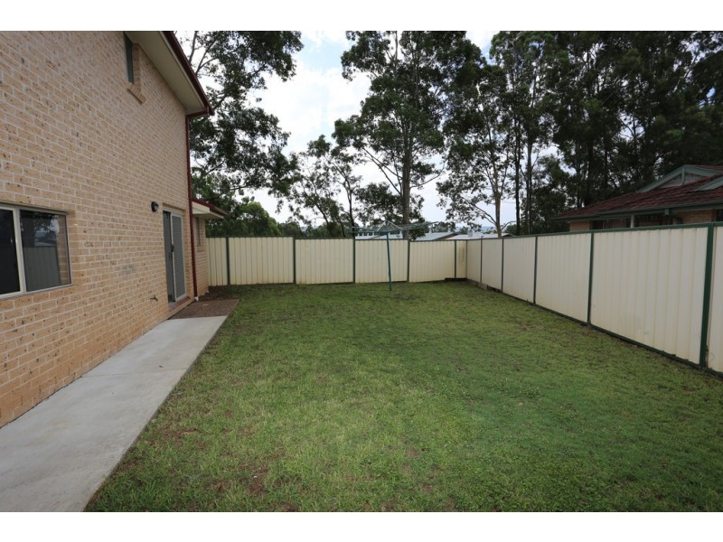 4 Yarra Place, Glenmore Park NSW 2745