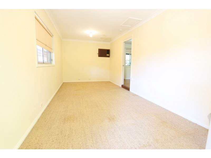 42 The Road, Penrith NSW 2750