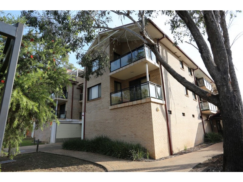 11/37-39 Evan Street, Penrith NSW 2750