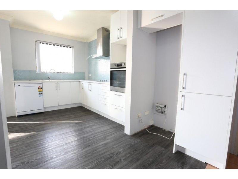 11/37-39 Evan Street, Penrith NSW 2750