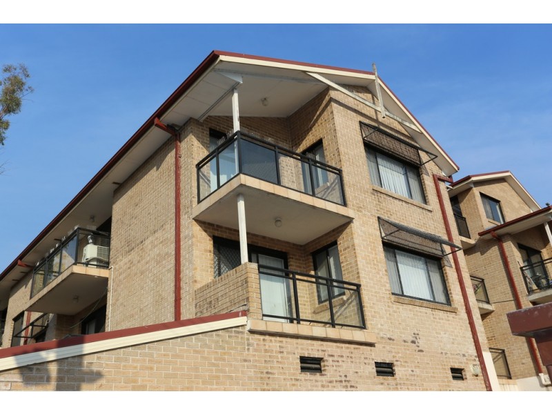 11/37-39 Evan Street, Penrith NSW 2750