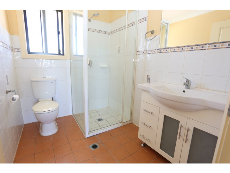 2/29 Pembroke St, Cambridge Park NSW 2747