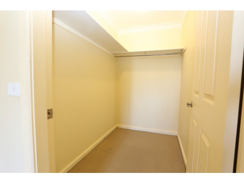 2/29 Pembroke St, Cambridge Park NSW 2747