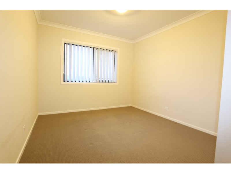 44 Binyang Avenue, Glenmore Park NSW 2745