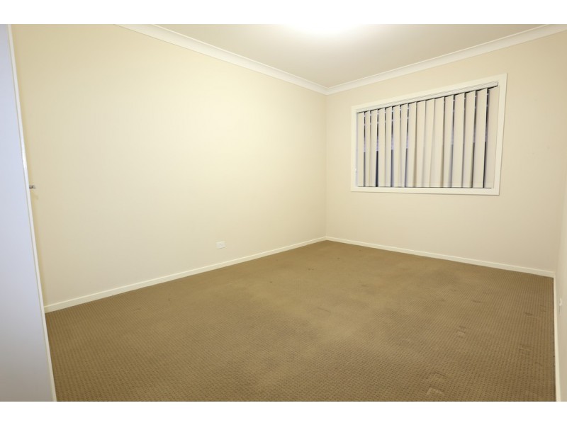 44 Binyang Avenue, Glenmore Park NSW 2745