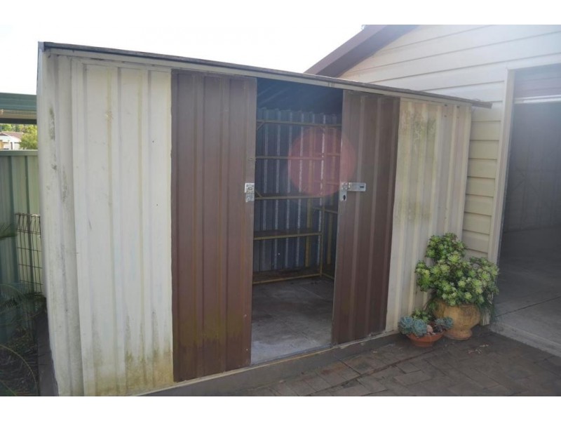 8 Pavey Place, Cranebrook NSW 2749