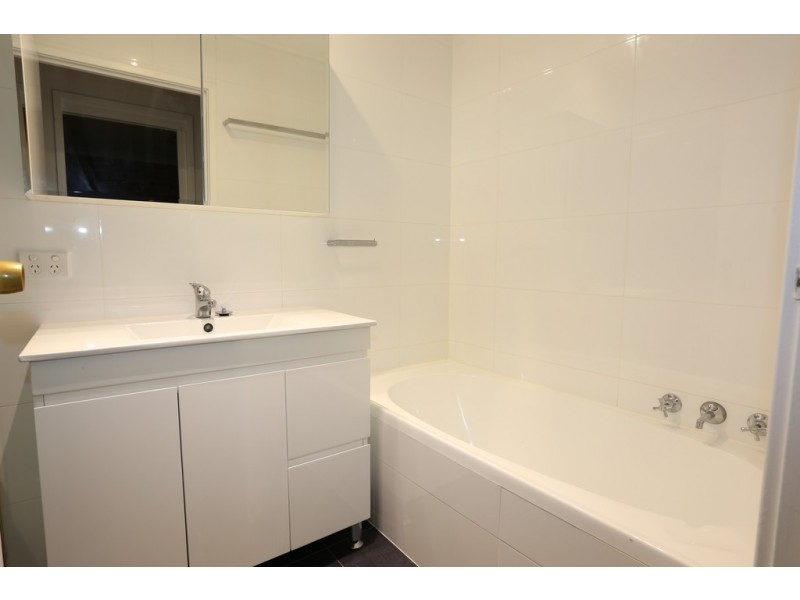 18/58-60 Castlereagh Street, Penrith NSW 2750